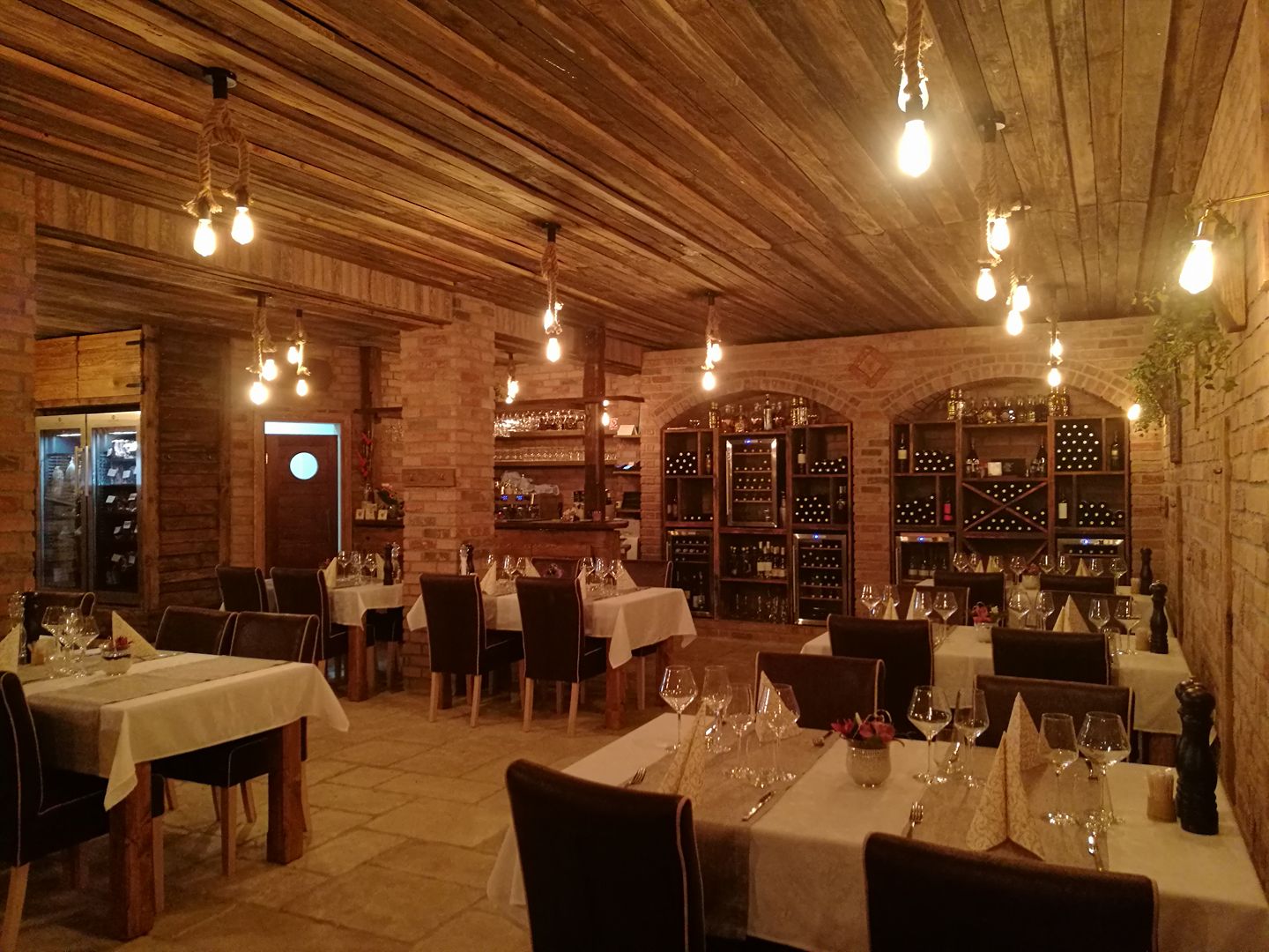 Nacionalni restoran JIST Rijeka cover photo